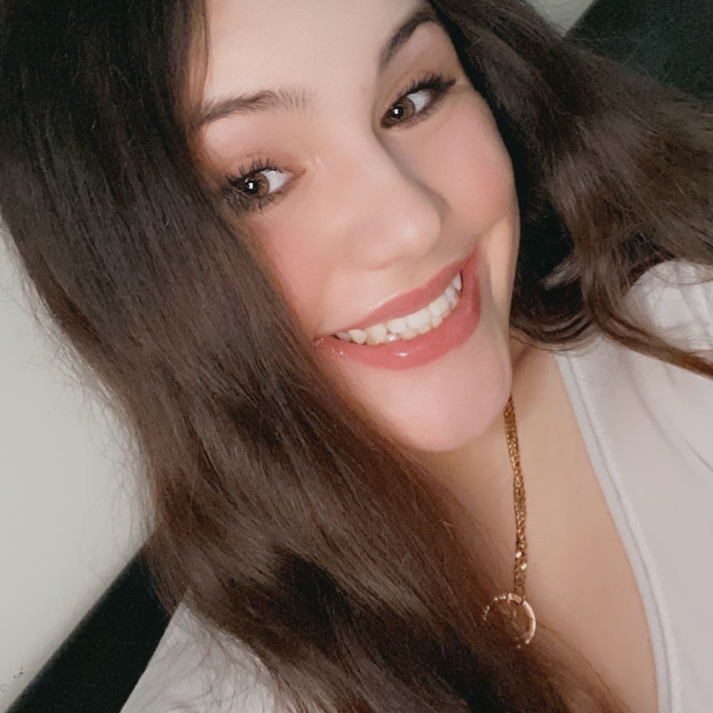 Meet your Posher, Sophia